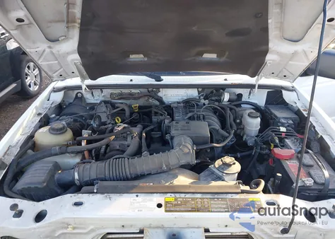 2010 Ford Ranger Xl/Xlt from USA, damaged, VIN 1FTKR1ED2APA02969